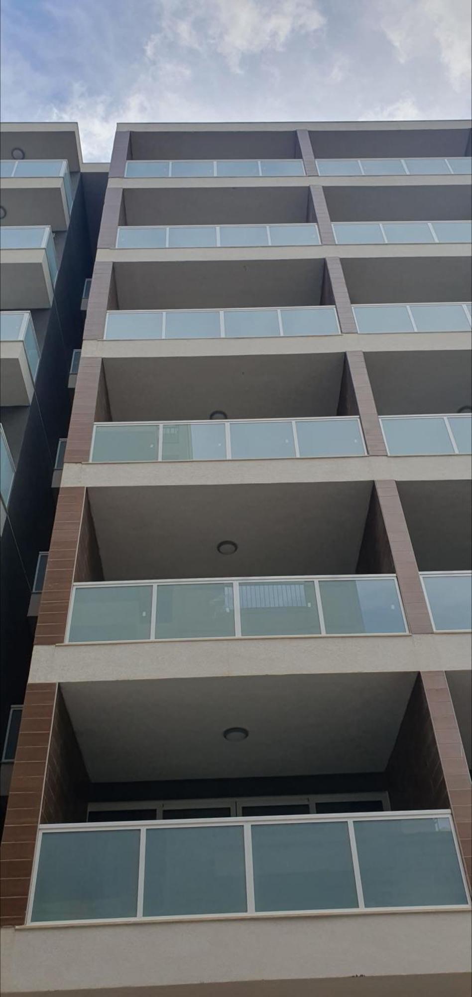 Centre Point Comfort Apartment St. Paul's Bay Ngoại thất bức ảnh